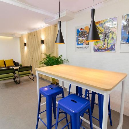 Koala Hostel อาลิกันเต ภายนอก รูปภาพ