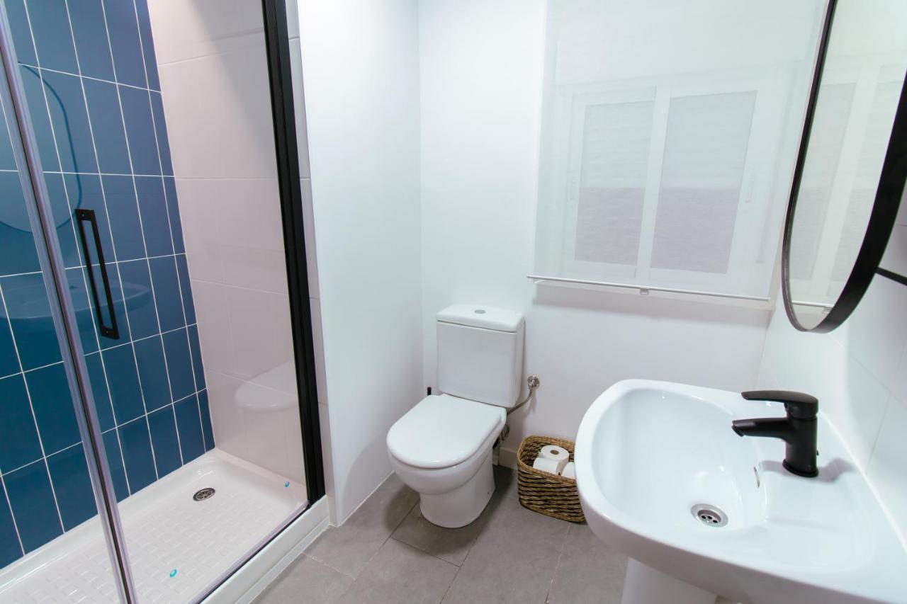 Koala Hostel อาลิกันเต ภายนอก รูปภาพ